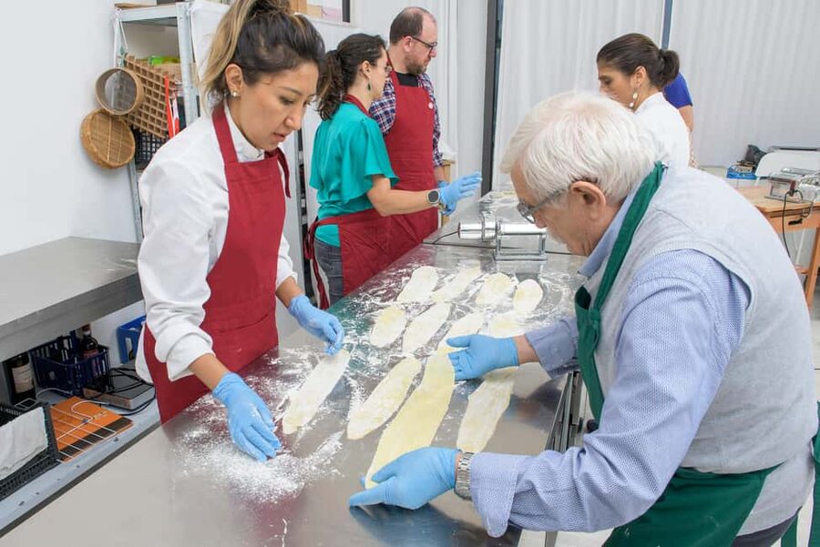 Milan: Italian Cooking Class with Food and Wine - Meeting Chef Ilaria and Her Team