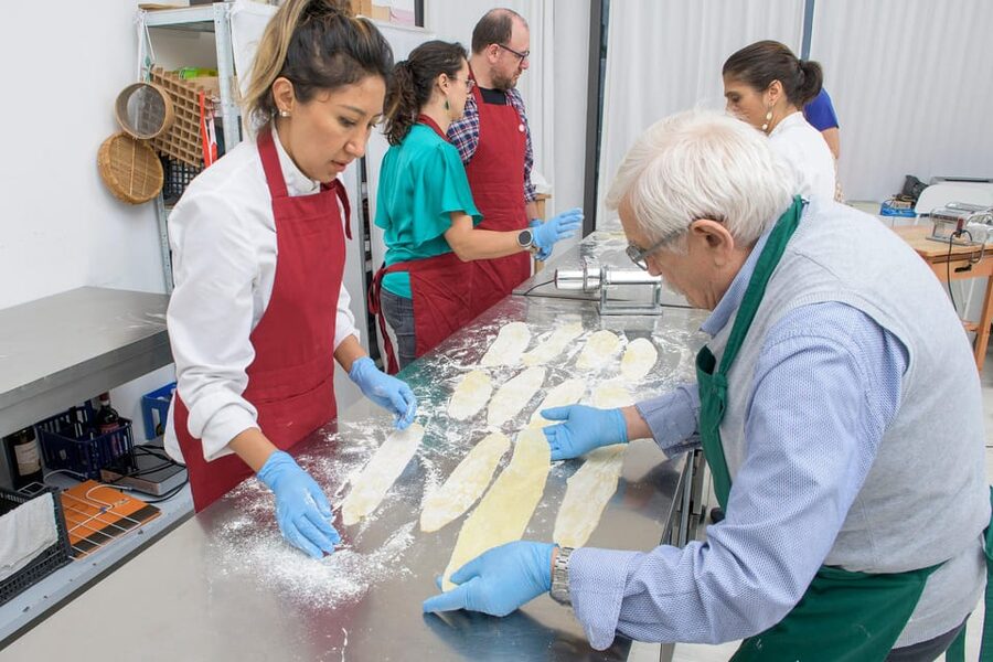 Milan: Italian Cooking Class with Food and Wine - Making Fresh Pasta From Scratch