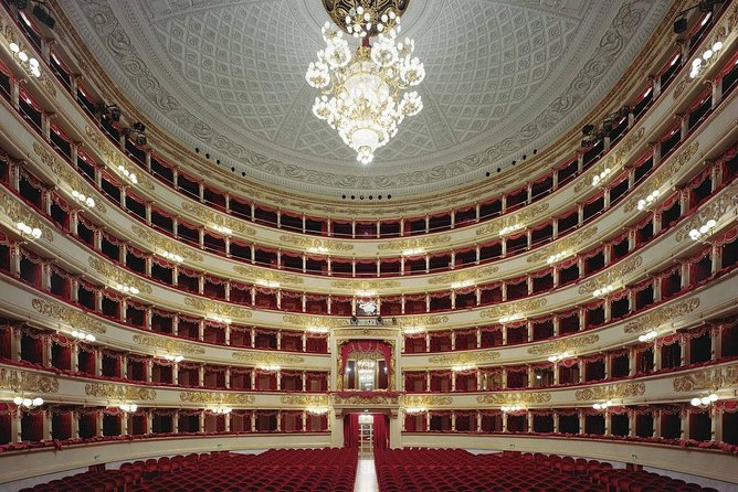 Milan Pass Including Duomo Terraces and La Scala - Adding Milan’s Subway and Buses