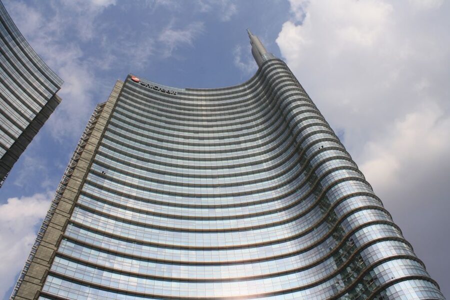 Milan: Piazza Gae Aulenti and Pelli Tower Walking Tour - Starting near Palazzo Lombardia and Sondrio metro