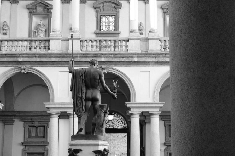 Milan: Pinacoteca Art Gallery and Brera District Guided Tour - Caravaggio, Raffaello, Hayez, and the essential works