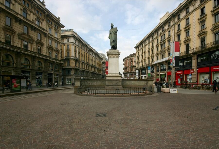 Milan: Private 4-Hour Walking Tour - Why a private walk works well in Milan