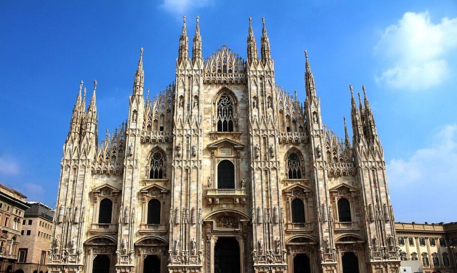 Milan: Private 4-Hour Walking Tour - Sforza Castle and Parco Sempione