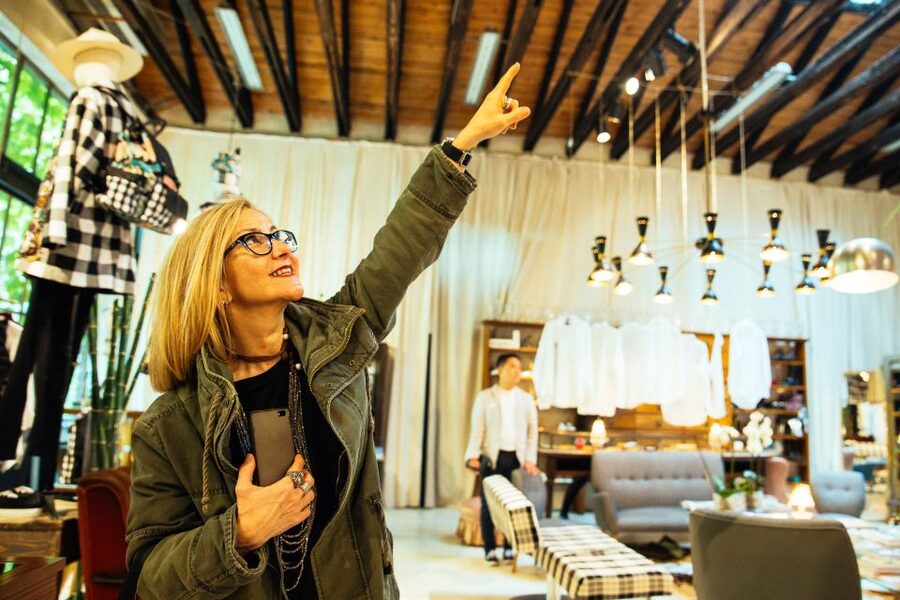 Milan: Private Fashion Tour - Starting among Milan’s canals and ateliers