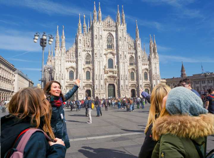 Milan: Private Walking Tour with Last Supper and Duomo Entry - Galleria Vittorio Emanuele II, Milan’s drawing room
