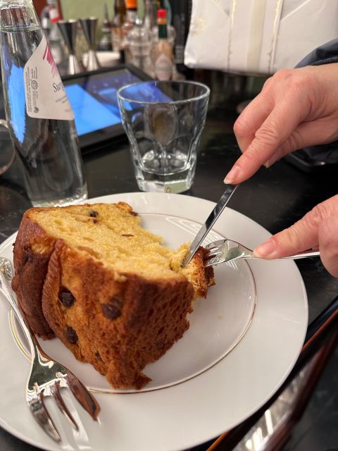 Milan's Panettone Tour - From Piazza Fontana to the finish