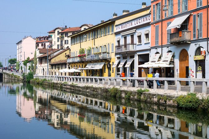 Milan Scavenger Hunt and Best Landmarks Self Guided Tour - From La Scala to Gallerie d’Italia