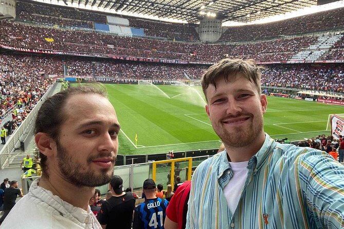 Milan: See a football game in Milan together with locals - The price is about support, not just admission