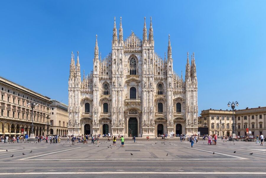 Milan: Skip-the-Line Duomo Guided Tour & Hop-on Hop-off Bus - Who will get the most from this tour