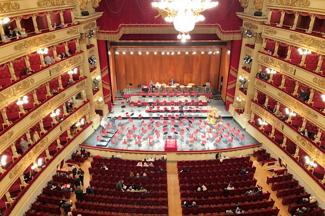 Milan: Skip-the-Line La Scala Theatre Museum Guided Tour - Why the guided format helps