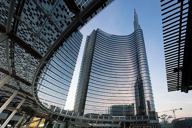 Milan Skyscrapers Guided Tour: Porta Nuova, Unicredit tower & Vertical Forest - Why Milan’s modern side deserves a morning or afternoon