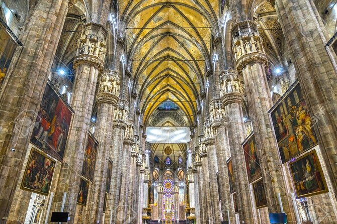 Milan Small Group: Duomo & Rooftop, Sforza Castle, Gelato Tasting - The Duomo rooftop gives Milan its best first look