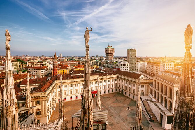 Milan Small Group: Duomo & Rooftop, Sforza Castle, Gelato Tasting - A small gelato stop keeps the pace pleasant