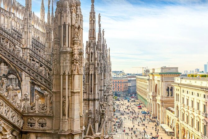 Milan Small Group: Duomo & Rooftop, Sforza Castle, Gelato Tasting - The guides shape the experience