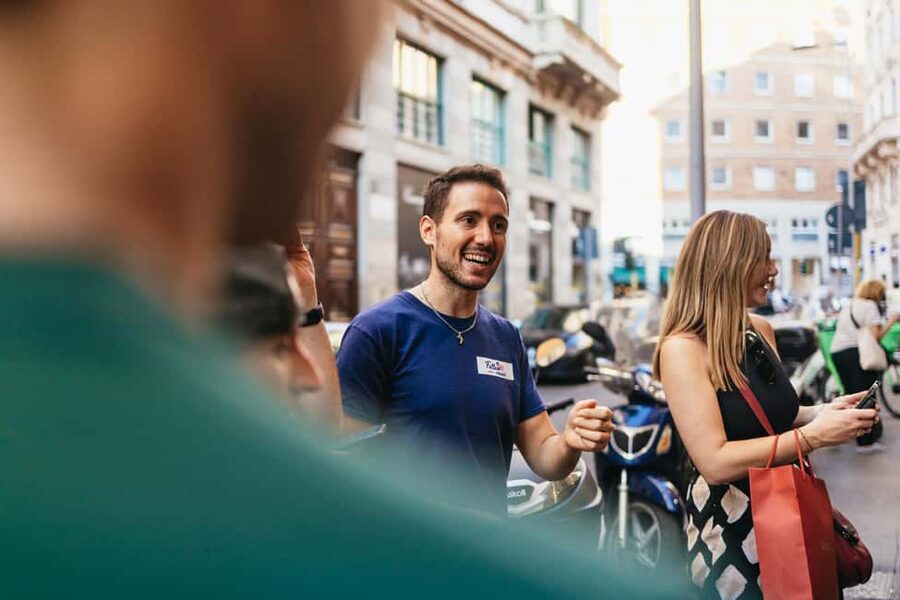 Milan: Street Food Walking Tour - Walking pace, access, and group size