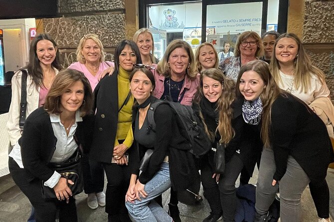 Milan: Sunset Navigli Food & Drinks Tour by Do Eat Better - Guide quality and the value of a small group