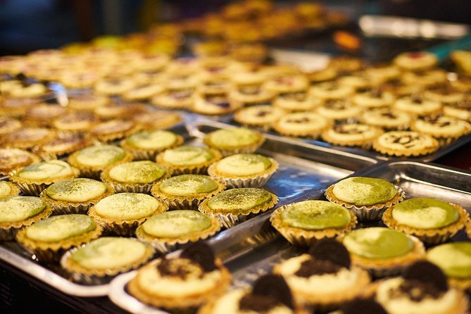 Milan: Sweet Delights Patisserie Tour by Do Eat Better - Miniature pastries near Piazza Mercanti
