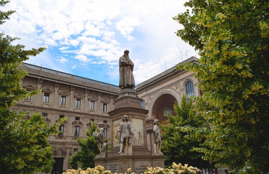 Milan: The Story of Leonardo da Vinci Private Guided Tour - Testing machines at the Leonardo3 Museum