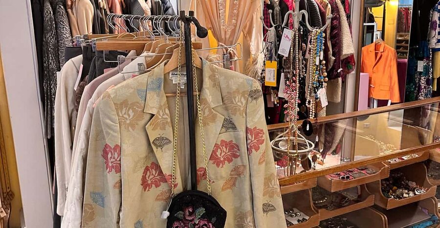 Milan: The Ultimate Vintage Shopping Guide - Record stores and the search for rare vinyl