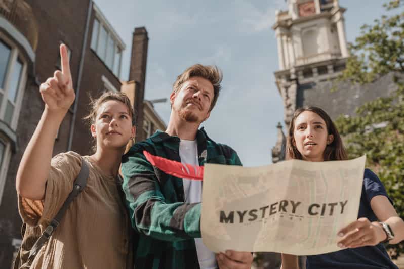 Milan: Treasure Hunt & Walking Tour - A plague mystery in the middle of Milan