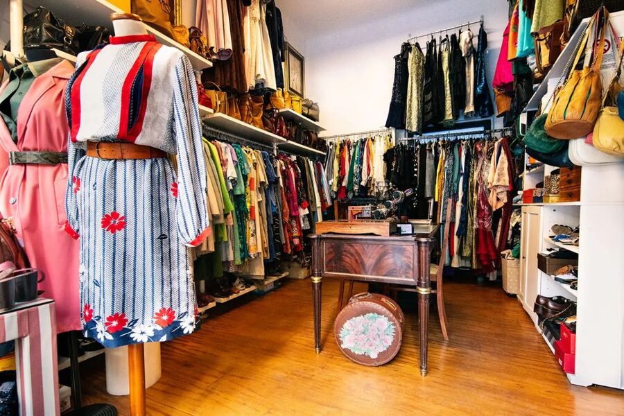 Milan: Vintage Shopping Tour - Key points at a glance