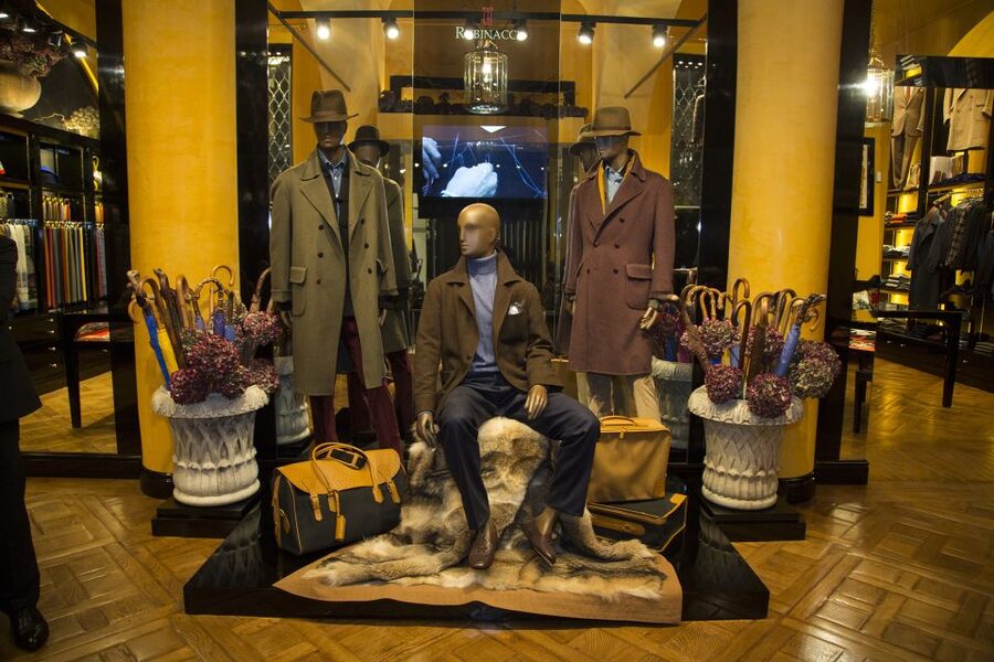 Milan: Walking Fashion Tour - Key points at a glance