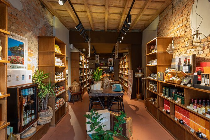 Milan Wine and Food Tasting Experience - What the guides add to the experience