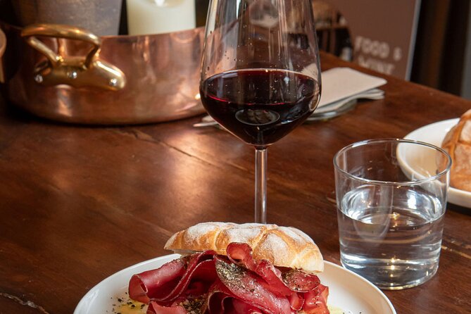 Milan Wine and Food Tasting Experience - The setting: Autentico wine and food shop