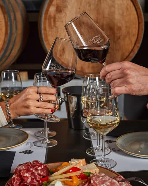 Milan: Wine Lovers Experience at Cantina Urbana Winery - Arriving at Via Ascanio Sforza, 87