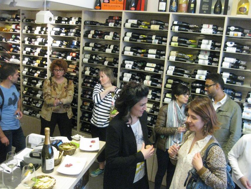Milan: Wine Tasting with an Italian Sommelier - Is $102 a fair price for one hour?