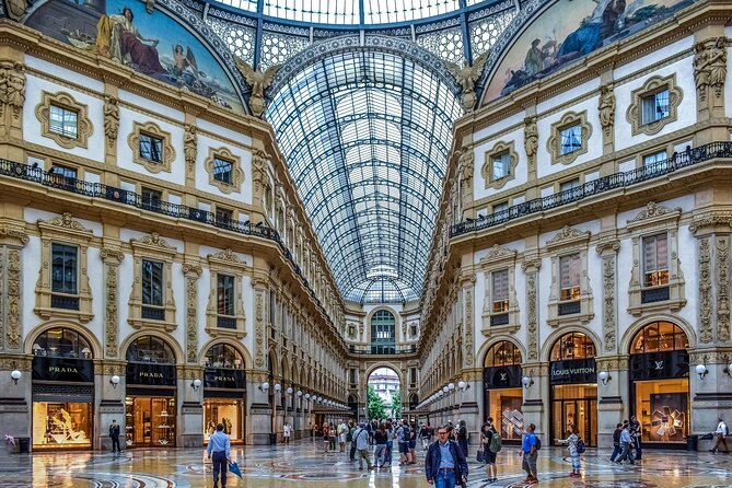 Milano Walking Tour with Audio and Written Guide by a Local - The Duomo: the route’s main event