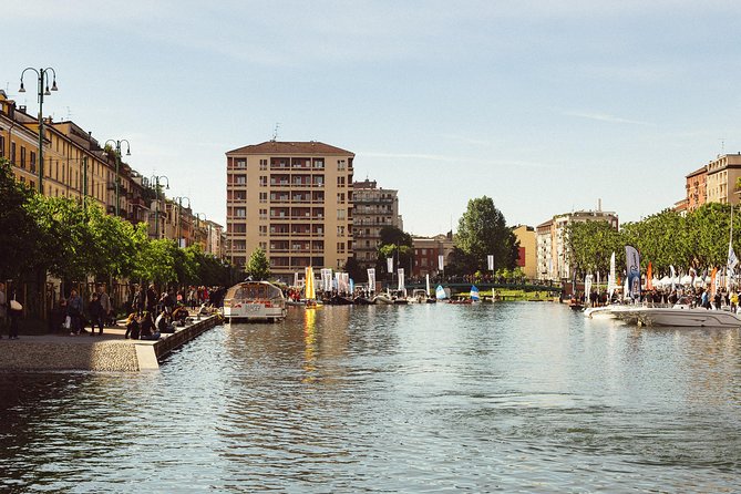 Off the Beaten Track in Milan: Private City Tour - A private guide is the real product