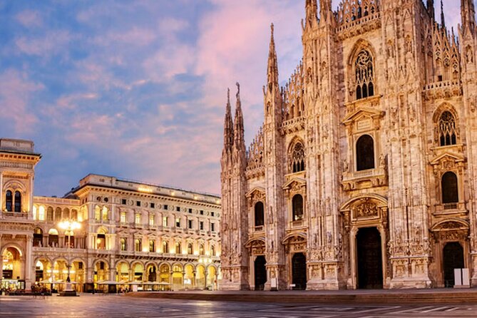 Private 3 Hours of Wonders in Milan (3km Friendly & Easy) - Piazza Mercanti and the older city