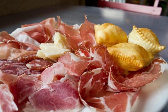 Private Milan Food Walking Tour of Brera - Brera gives the food walk a proper setting