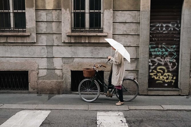 Private Milan Street Photography Walking Tour with an Artist - Who will get the most from this Milan walk