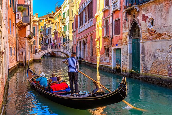 Private transfer from Milan to Venice, English speaking driver - Why a private ride can make sense between Milan and Venice