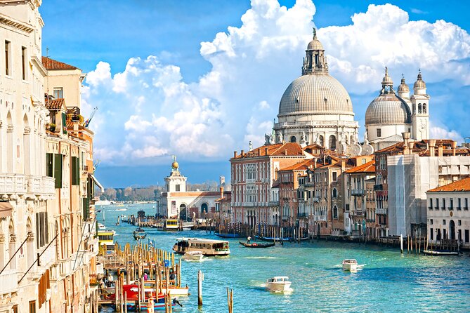 Private transfer from Milan to Venice, English speaking driver - Who should consider this transfer?
