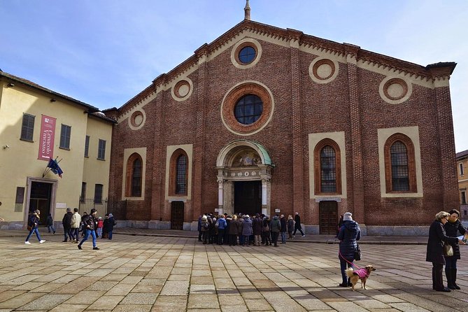 Skip the Line: Essential Milan Tour Including Da Vinci's 'The Last Supper' - Santa Maria delle Grazie and the 15-minute viewing