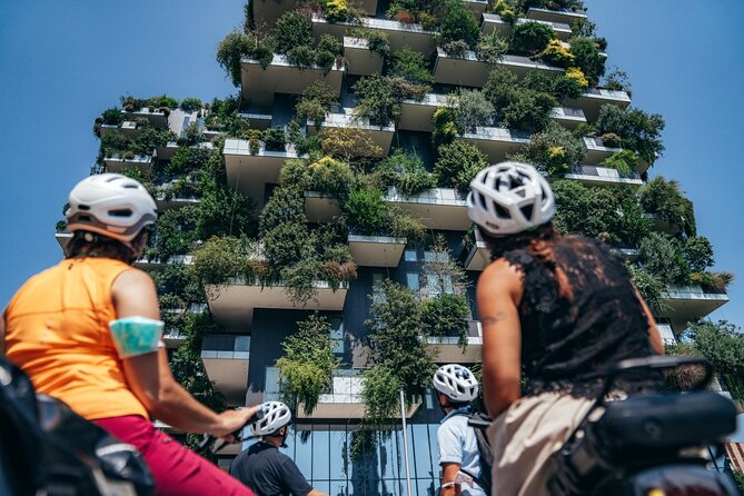 Small-group Milan Highlights e-Bike Tour - Castello Sforzesco, a castle with room for a later visit