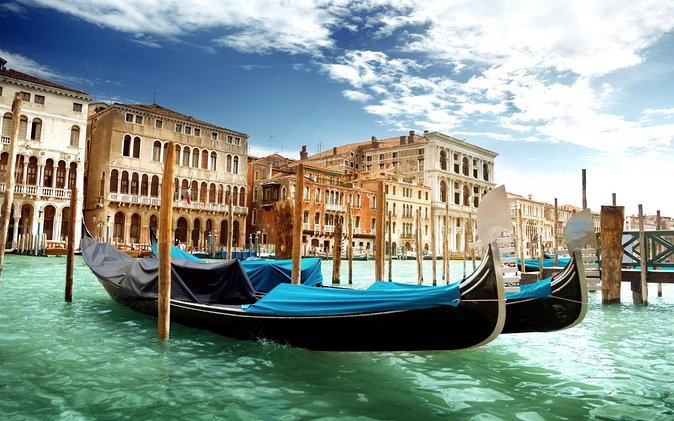 Venice Day Trip from Milan with Guided City Tour - Riva degli Schiavoni and the Bridge of Sighs