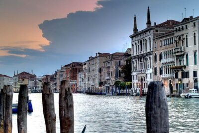 Venice Day Trip from Milan with Guided City Tour