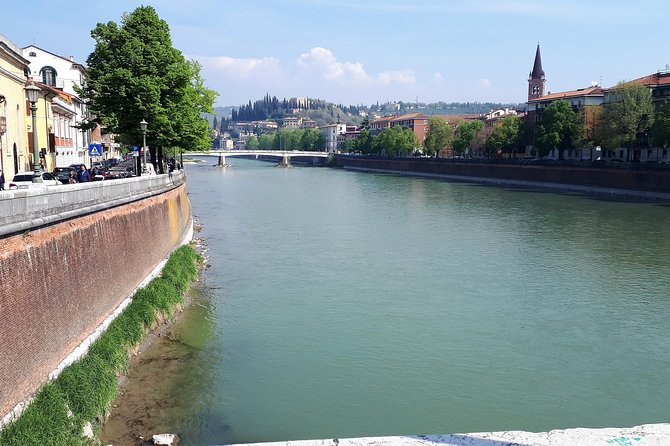 Verona & Lake Garda with Boat Cruise: Full-Day Tour from Milan - Sirmione: castle walls on Lake Garda